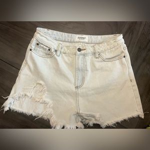Evidnt Los Angeles Womens jean shorts size 28